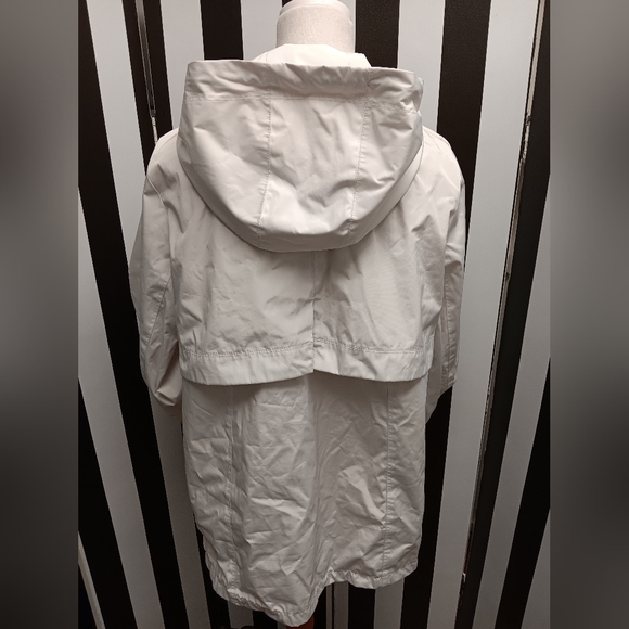 Calvin Klein performance jacket - Picture 8 of 8